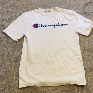 never worn before champion t shirt